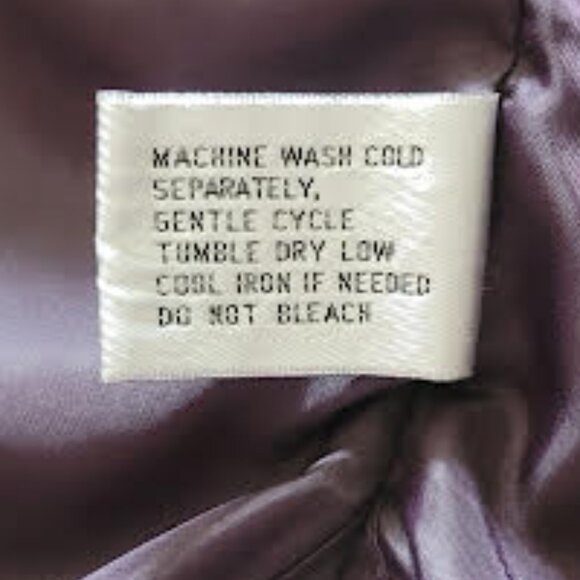 Port Authority Lightweight Rich Plum Women's Vest - Size Small - Picture 7 of 10